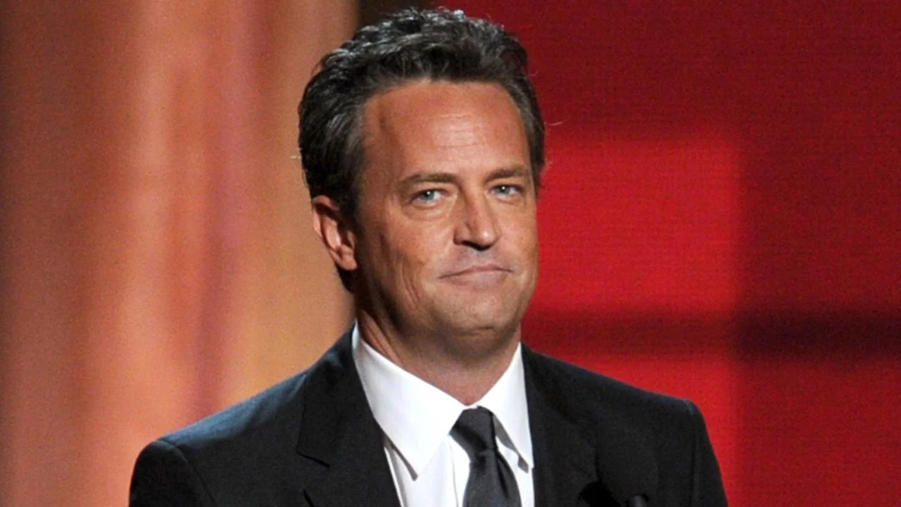 matthew perry net wort